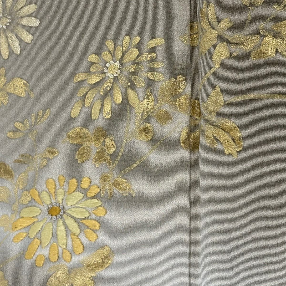 訪問服 身長166.5cm 袖長67cm M 雙層 落款有 枝花 霞 金彩裝飾 刺繡 米色 純蠶絲 優品級