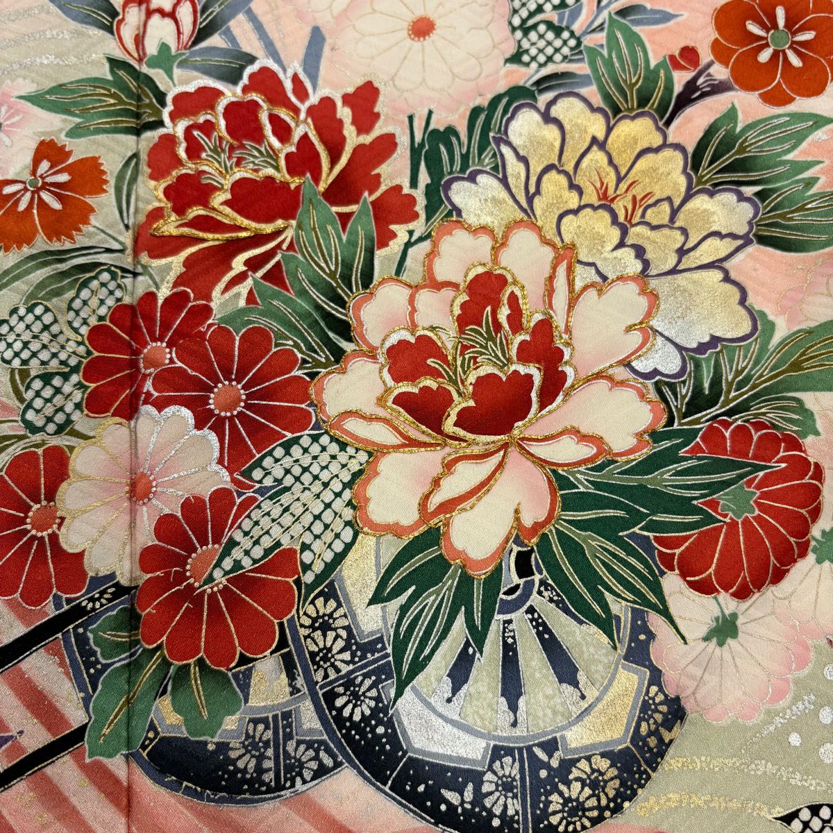 振袖禮服 身長162.5cm 袖長70cm L 雙層 花車 波 金糸 金銀彩 米色 純蠶絲 優品級