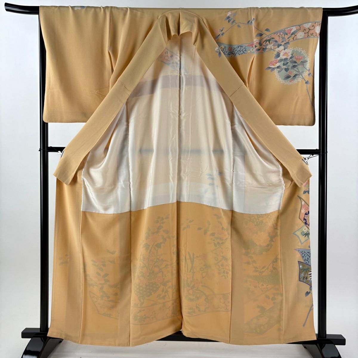 訪問服 身長160cm 袖長66.5cm M 雙層 落款 草花紋紋 熨斗紋 薄橙色 純蠶絲 秀品級