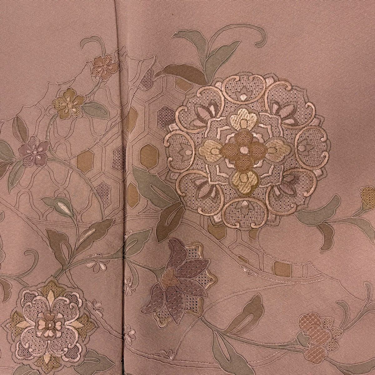 付下 身長163cm 袖長66.5cm M 雙層 華紋 花唐草紋 刺繡 金線 粉米色 純蠶絲 優品級
