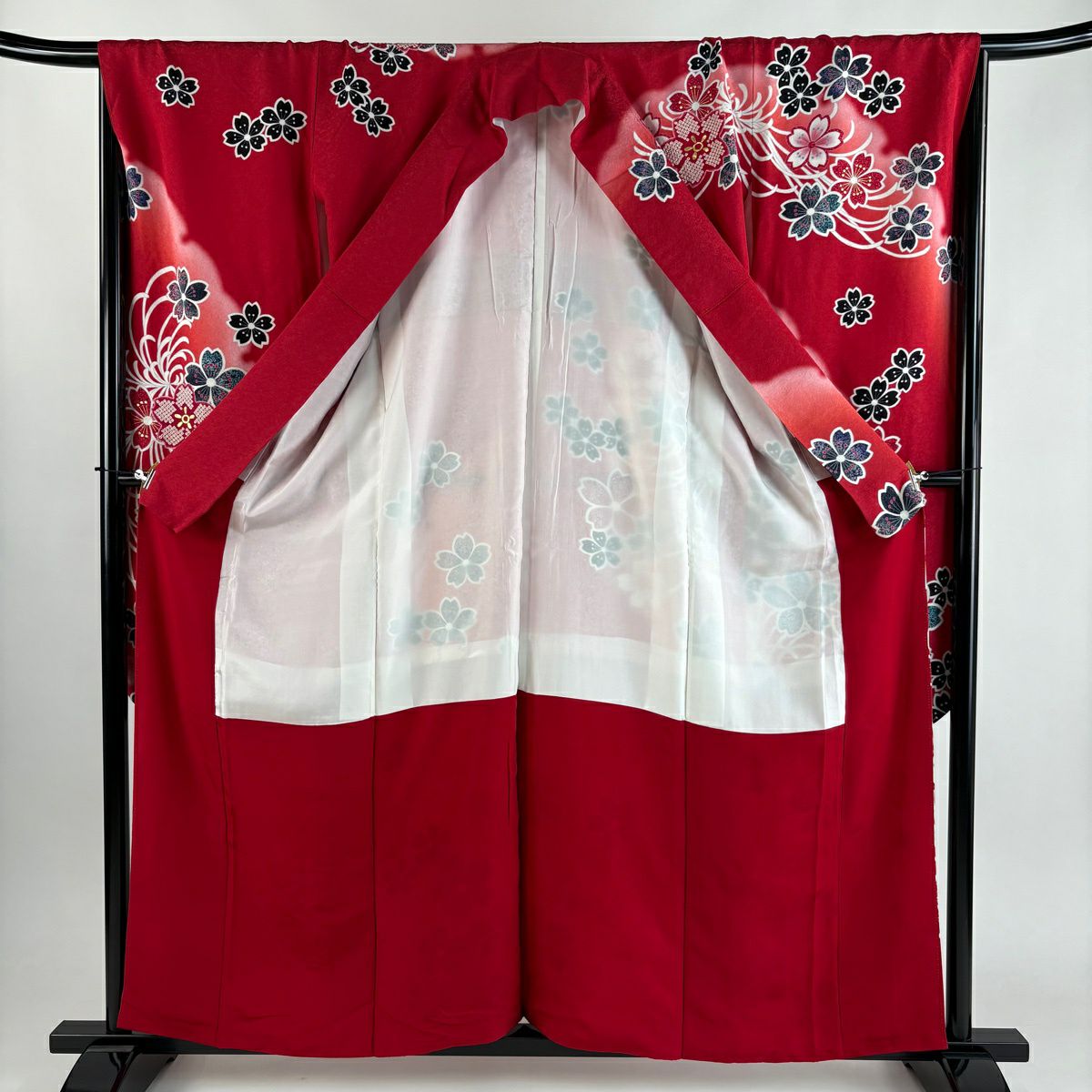 振袖禮服 身長159.5cm 袖長67.5cm L 雙層 櫻花 蘭菊花 金銀彩 漸層 紅 純蠶絲 優品級