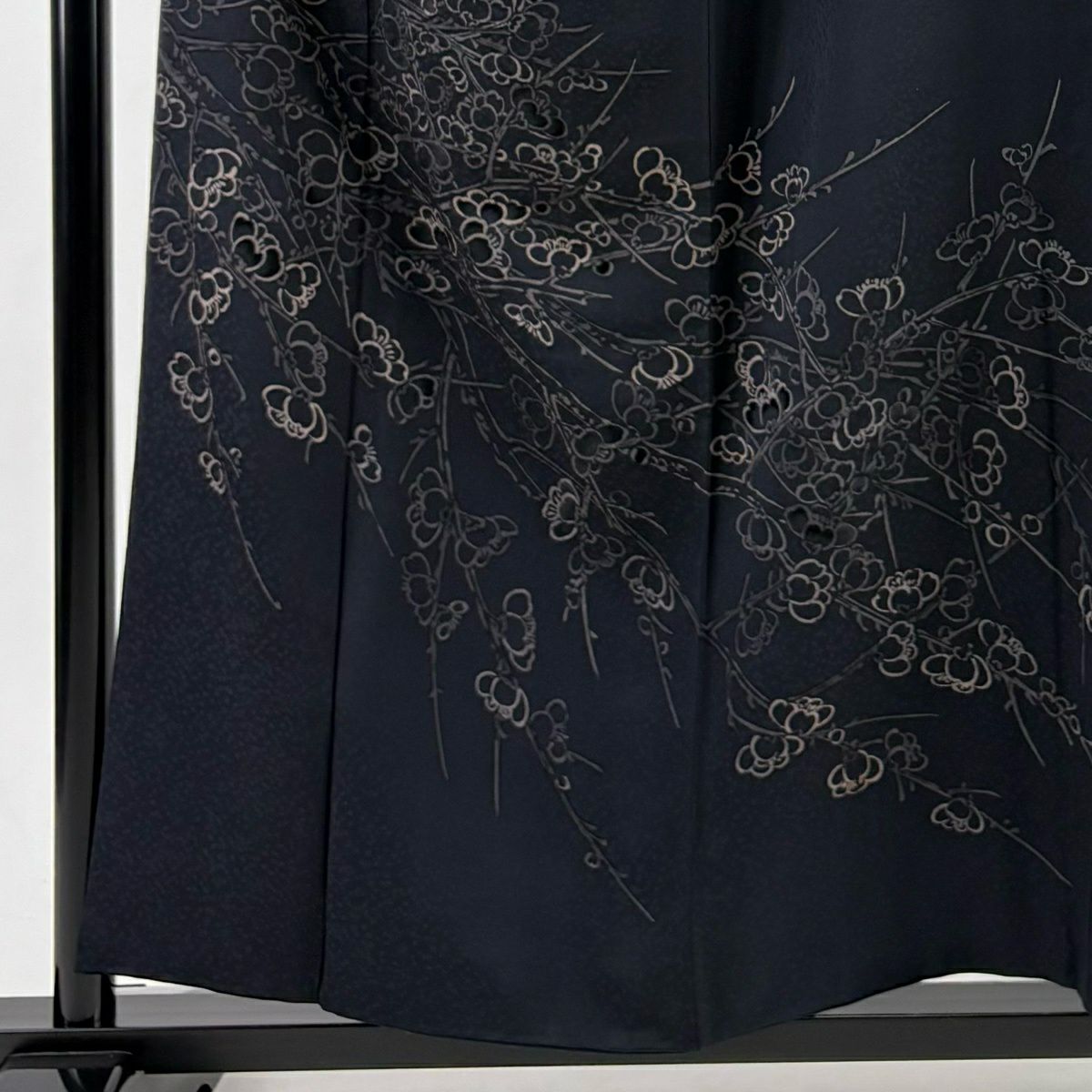 【美品】訪問服 身長157.5cm 袖長62cm S 雙層 梅花 刺繡 墨 黑 純蠶絲 秀品級 一つ紋