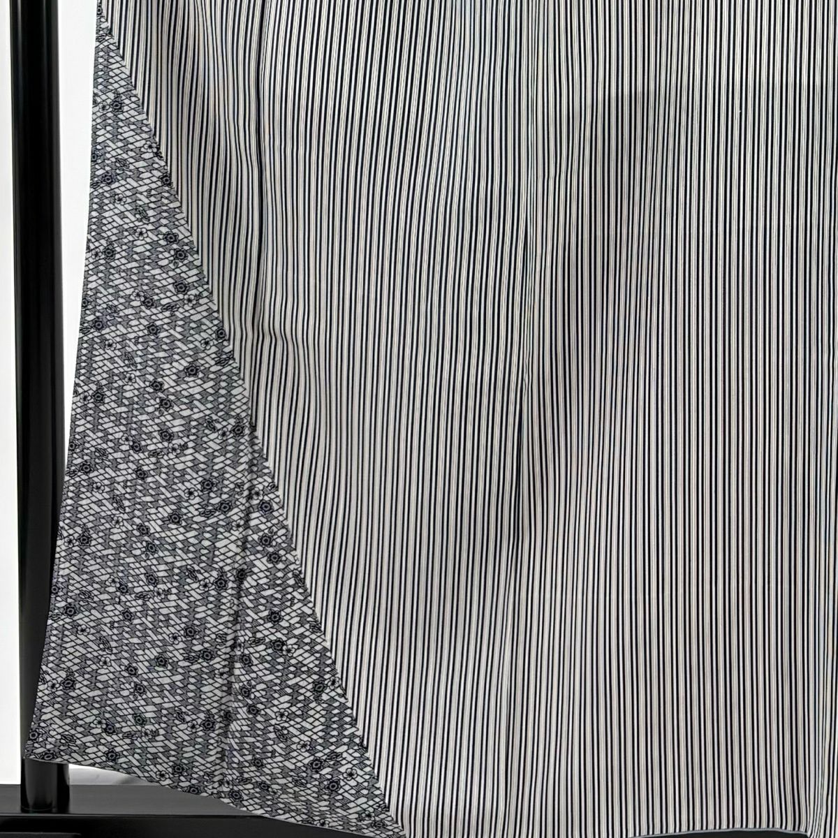 【美品】 付下 身長158.5cm 袖長62cm S 雙層 縱條紋 梅花 灰色 純蠶絲 秀品級