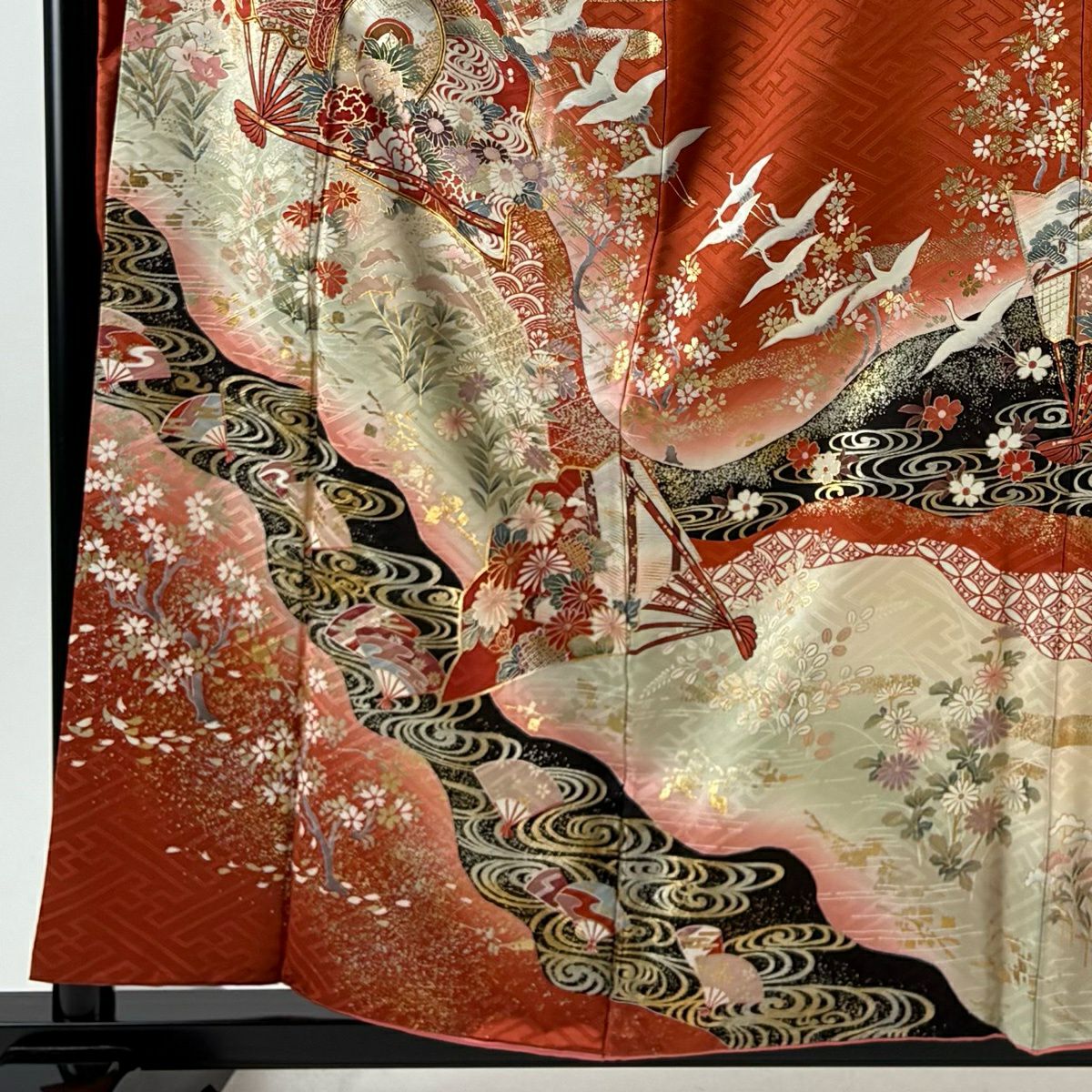 振袖禮服 身長159cm 袖長66.5cm M 雙層 鼓 花鳥 金絲 金銀彩 朱 純蠶絲 秀品級