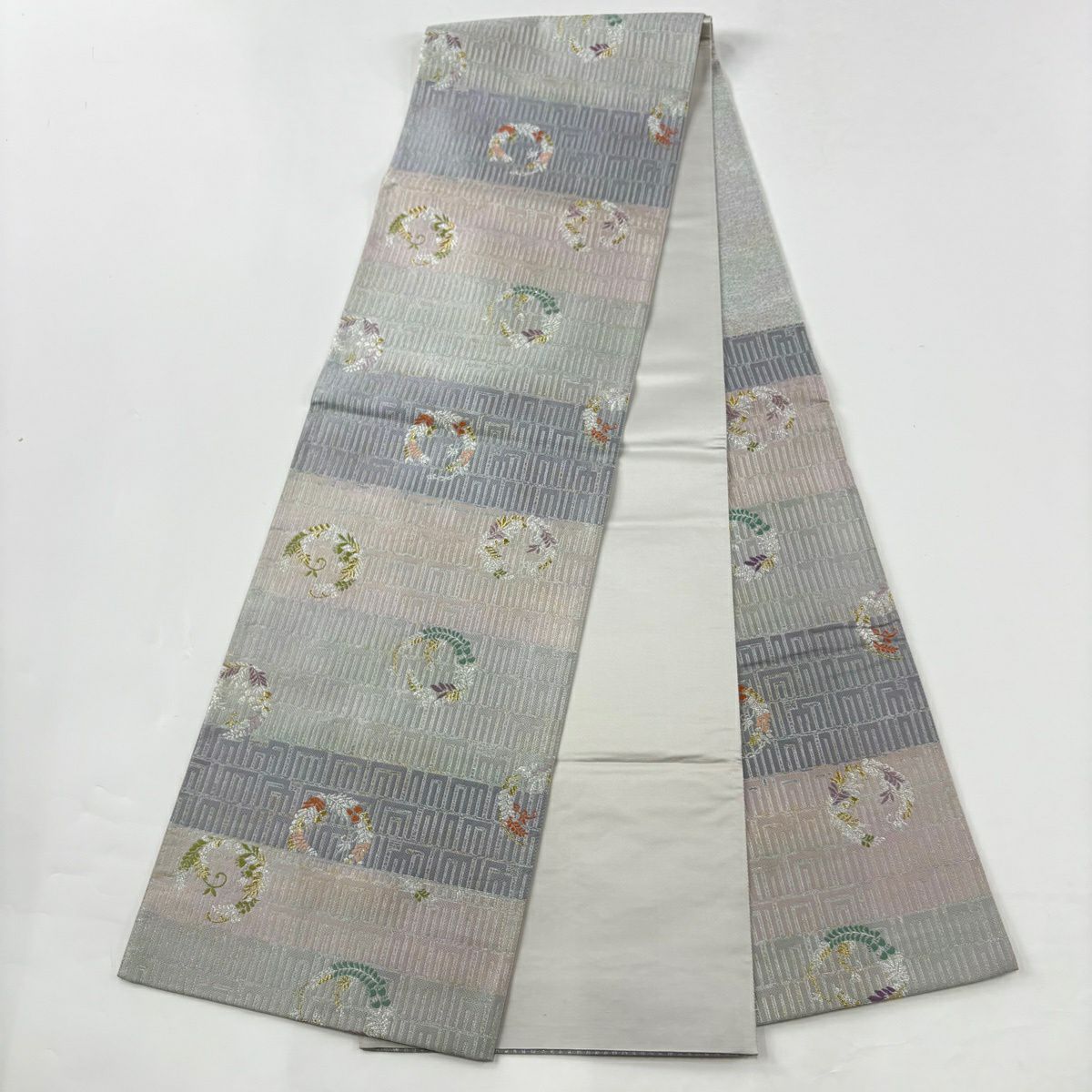 【美品】 付下 身長165cm 袖長66cm M 雙層 袋帶套裝 落款有 寶盡くし 笹 金絲 刺繡 灰紫 純蠶絲 秀品級