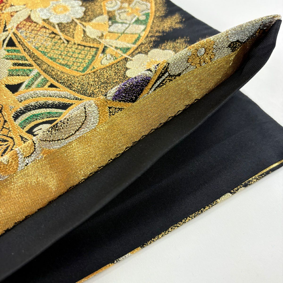 【美品】 袋帶 秀品級 華紋 束帶熨斗紋 金銀線 金金箔 黑 六通 純蠶絲