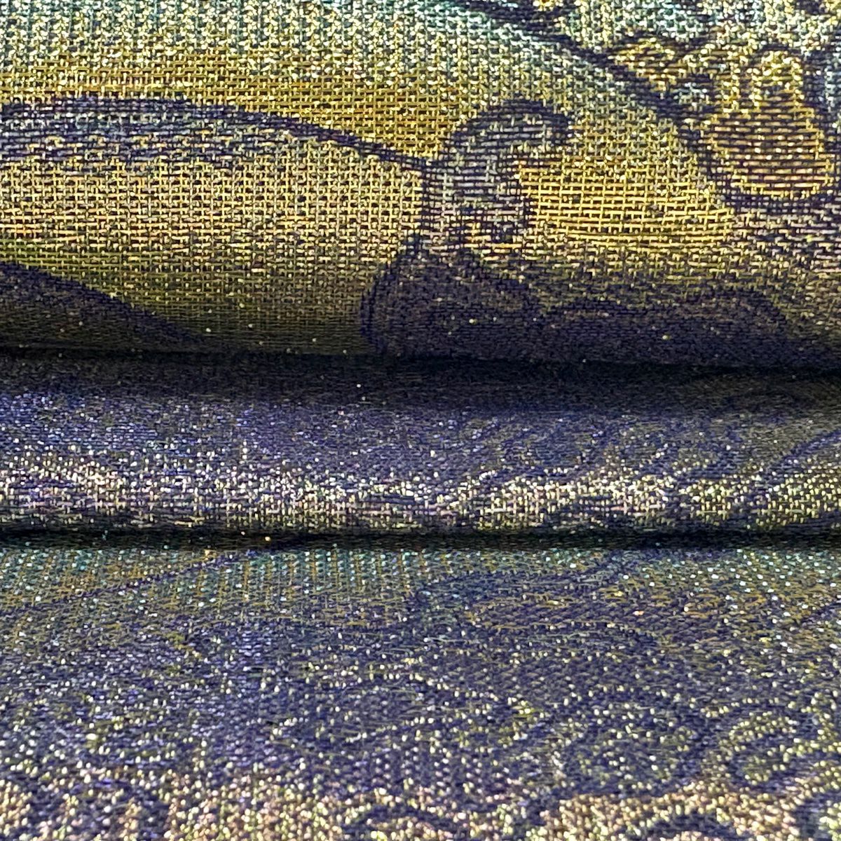 【美品】 袋帶 逸品級 佐波理 応拳波頭定 金金箔 紫 六通 純蠶絲