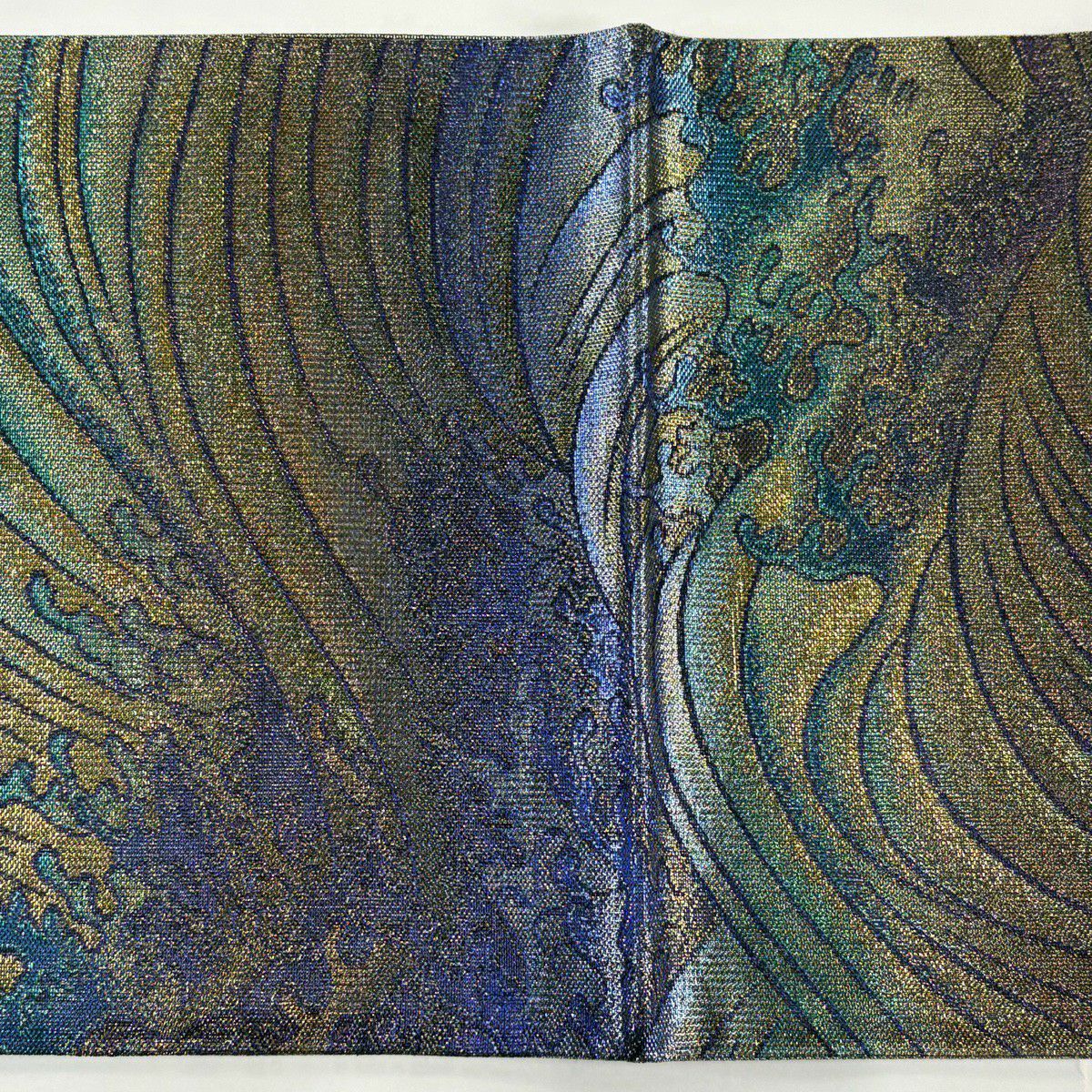 【美品】 袋帶 逸品級 佐波理 応拳波頭定 金金箔 紫 六通 純蠶絲