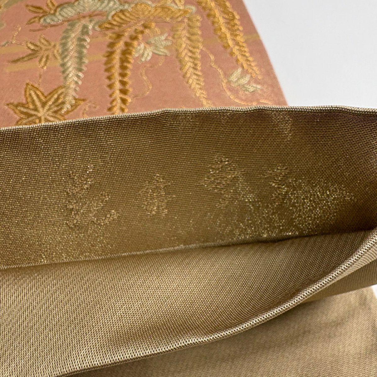 【美品】 袋帶 名品級 花井幸子 落款 松樹 楓 金金箔 金絲 金 六通 純蠶絲