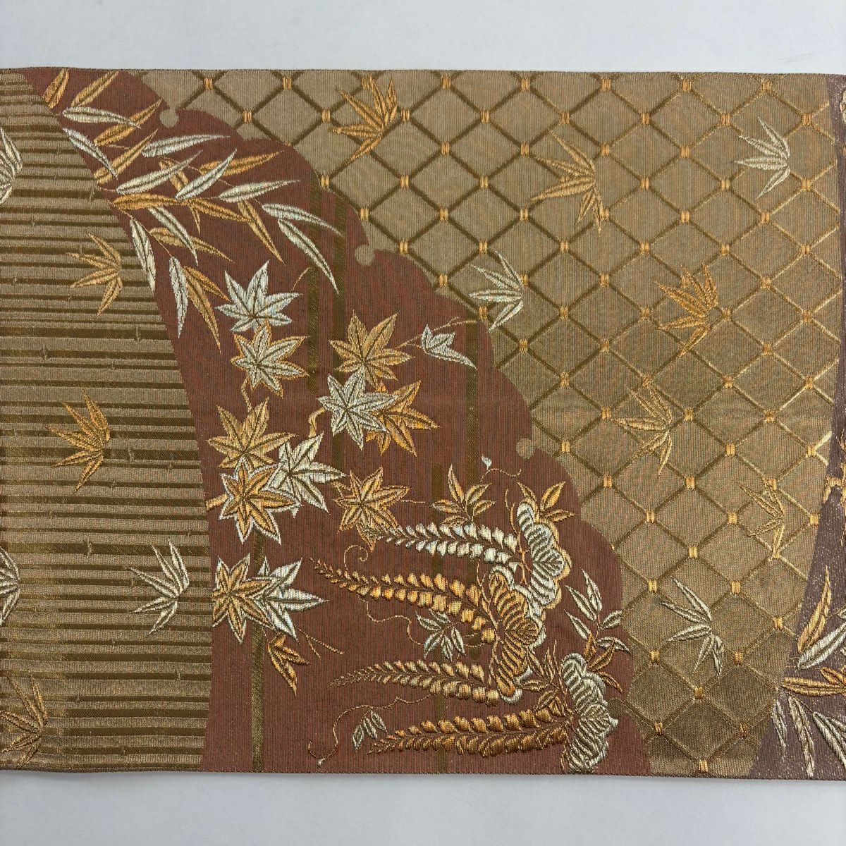 【美品】 袋帶 名品級 花井幸子 落款 松樹 楓 金金箔 金絲 金 六通 純蠶絲