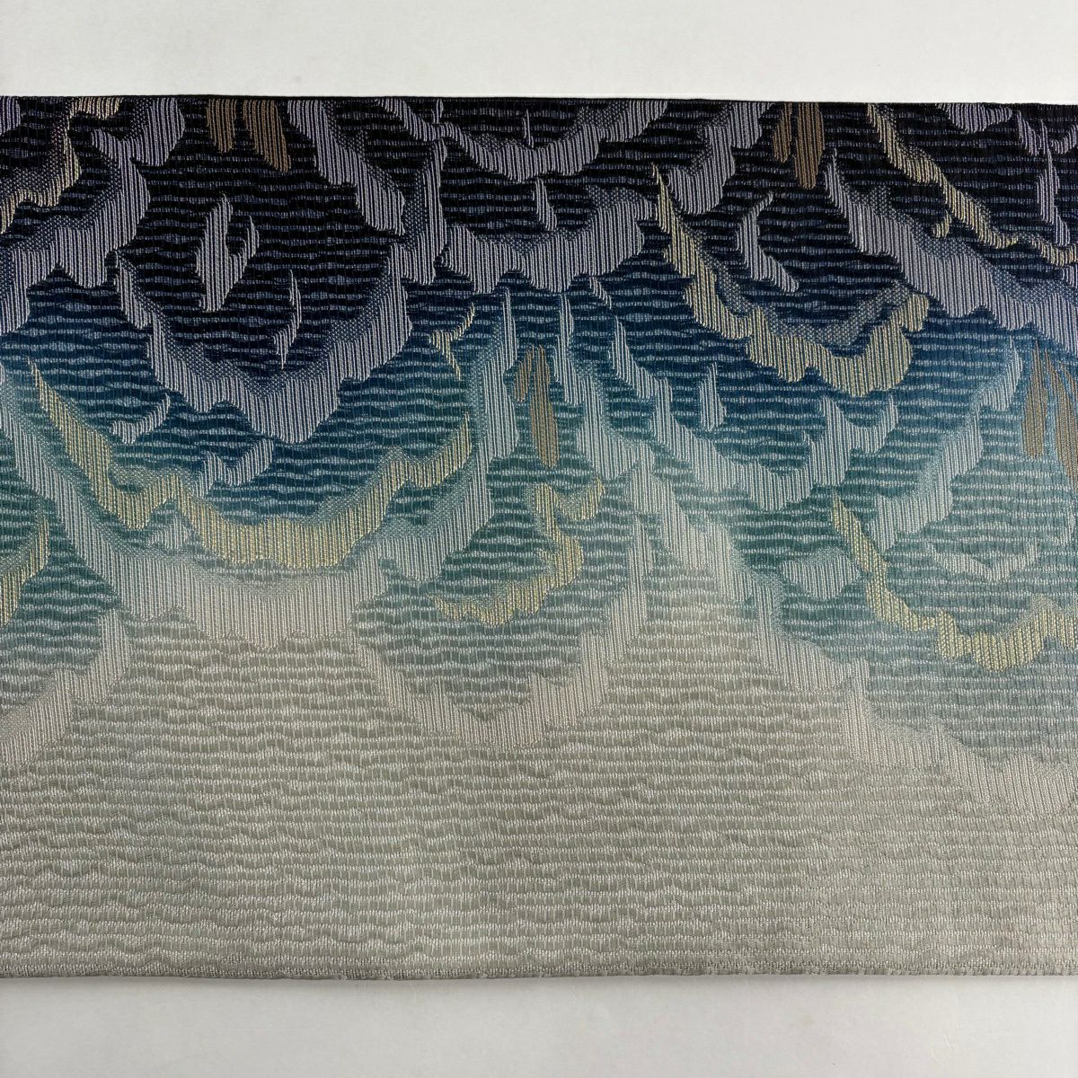 【美品】 袋帶 名品級 幾何學 金銀彩 藍色 全通 純蠶絲