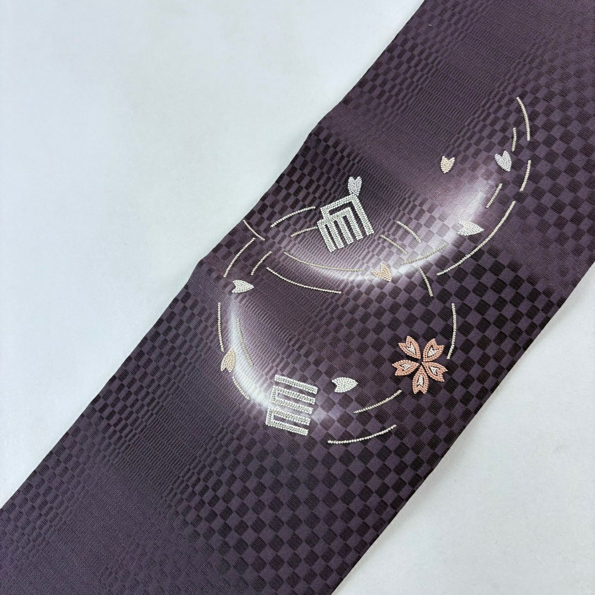 【美品】 名古屋帶 名品級 附有落款 源氏香 櫻花 相良刺繡 漸層 紫 純蠶絲