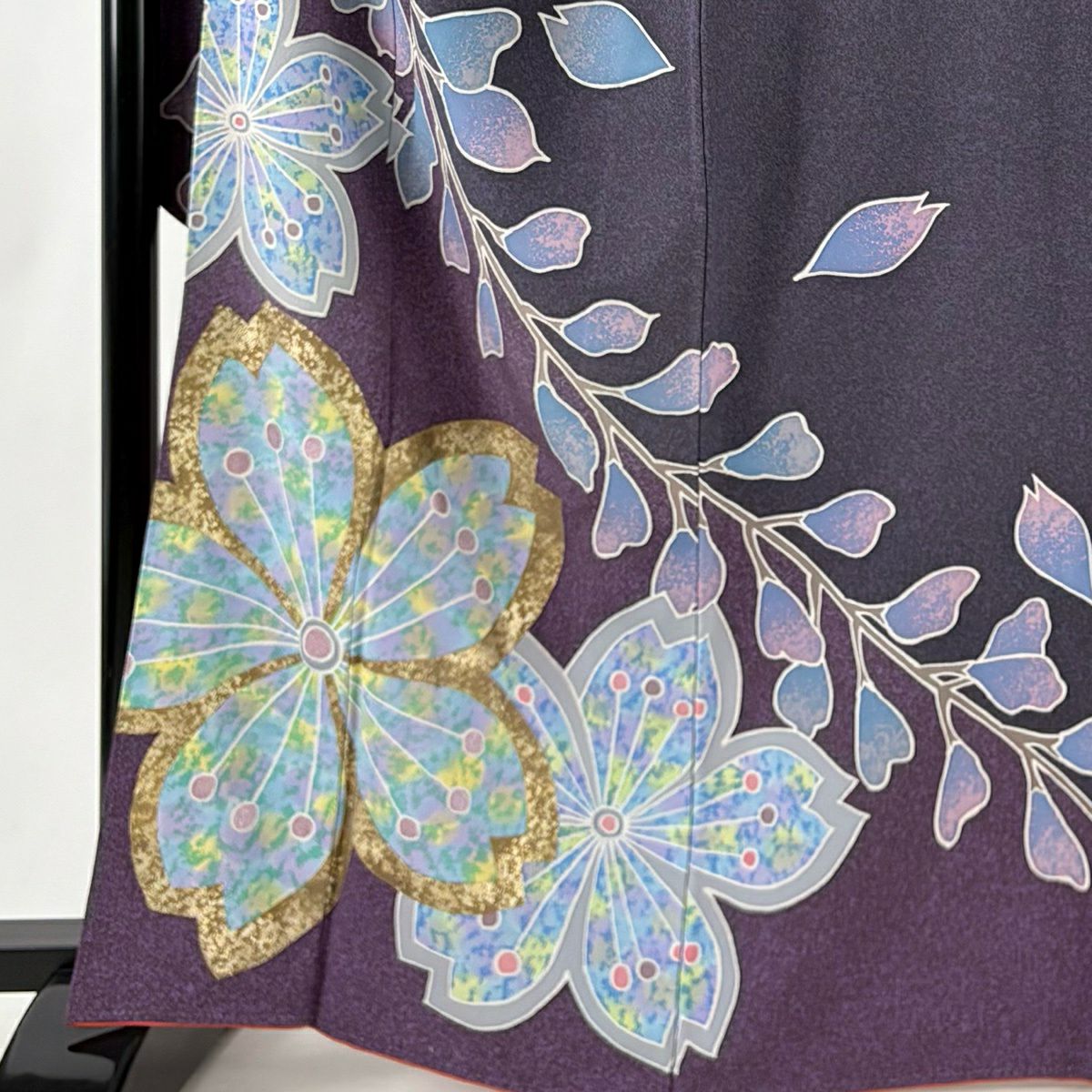 振袖禮服 身長166.5cm 袖長67.5cm L 雙層 櫻花 葉紋 金彩裝飾 紫 純蠶絲 名品級