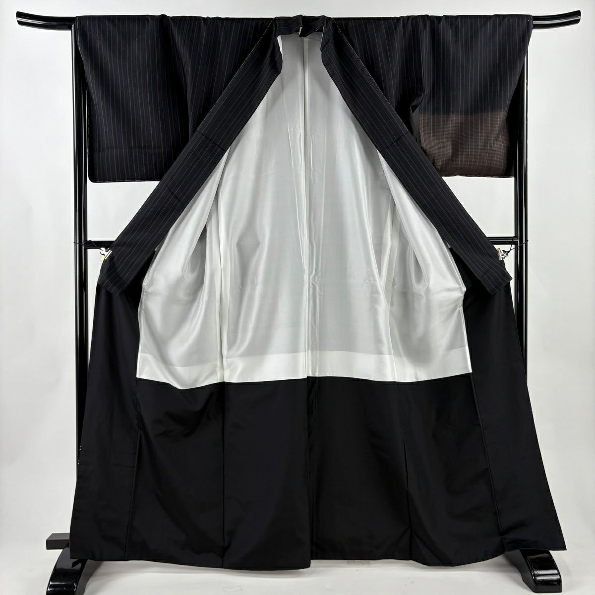 【美品】 付下 身長166.5cm 袖長66.5cm M 雙層 紬織織 縞紋 矢羽 墨色 純蠶絲 名品級