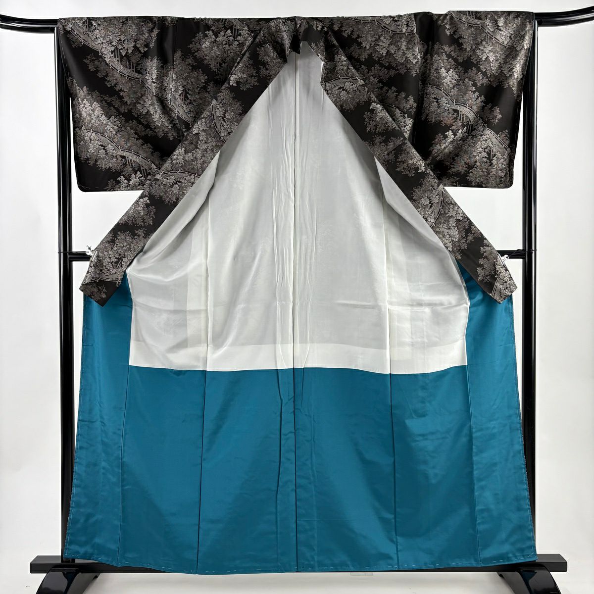 【美品】 大島紬織 身長161.5cm 袖長66cm M 雙層 純泥染 落款あり 證書あり 樹木 橋 焦茶 深藍 純蠶絲 名品級