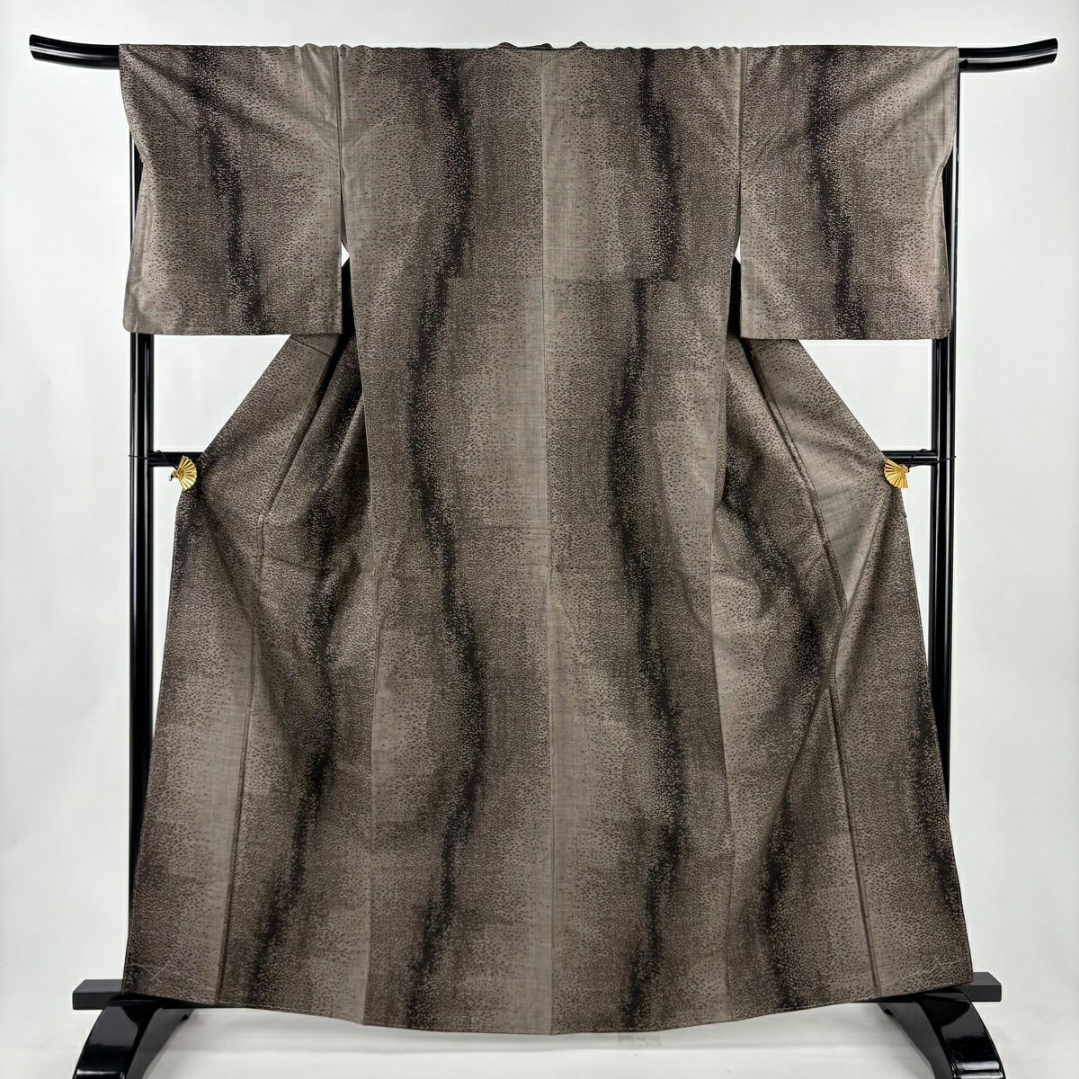 【美品】 大島紬織 身長163.5cm 袖長67cm M 雙層 證書齊全 幾何學 茶 純蠶絲 名品級