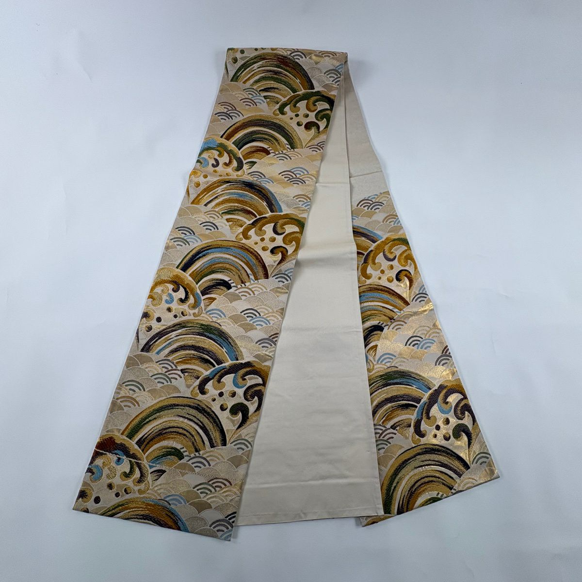 【美品】 袋帶 秀品級 青海波 波頭 金絲 金金箔 金 六通 純蠶絲