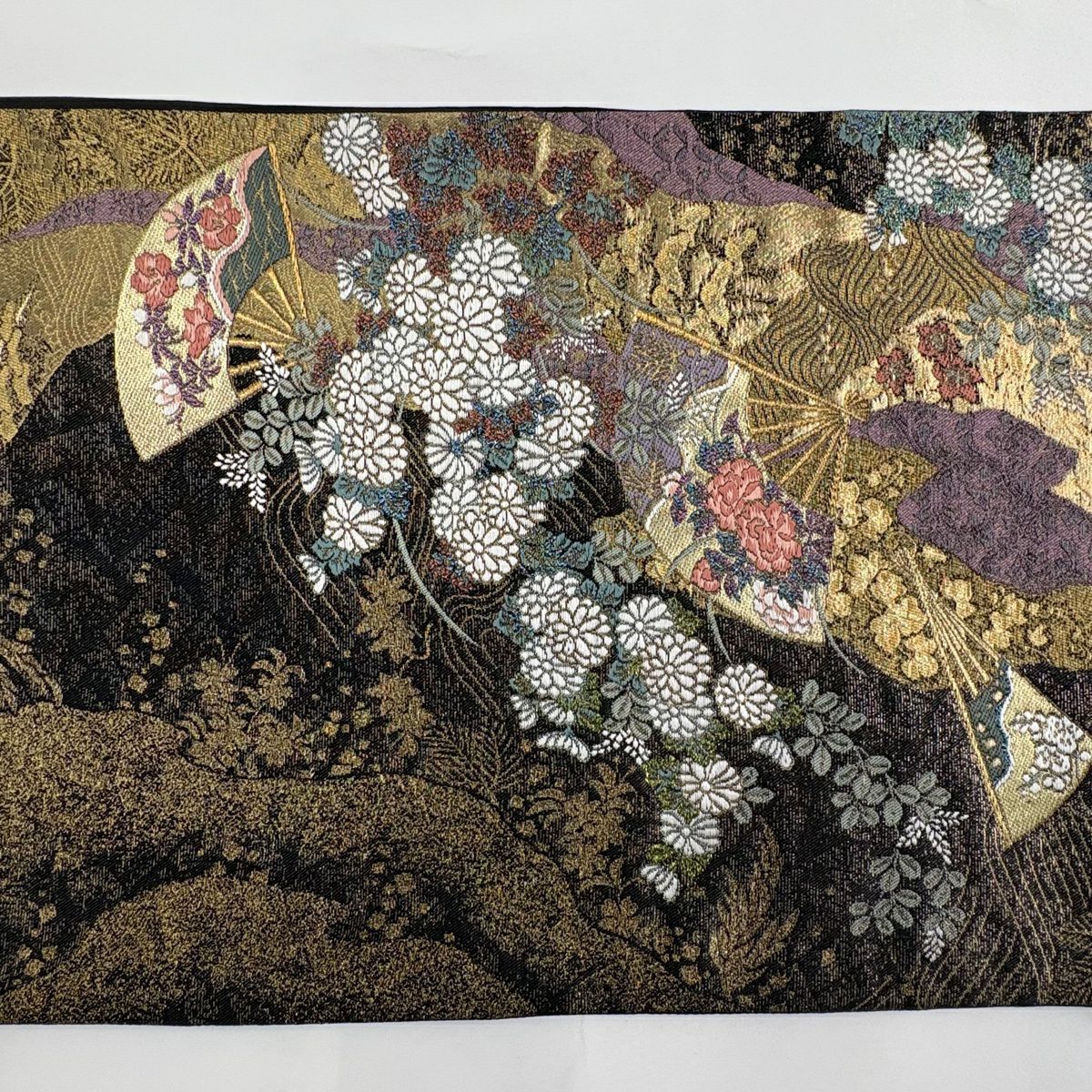 【美品】 袋帶 秀品級 扇子 草花紋 金糸 金金箔 黑 六通 純蠶絲