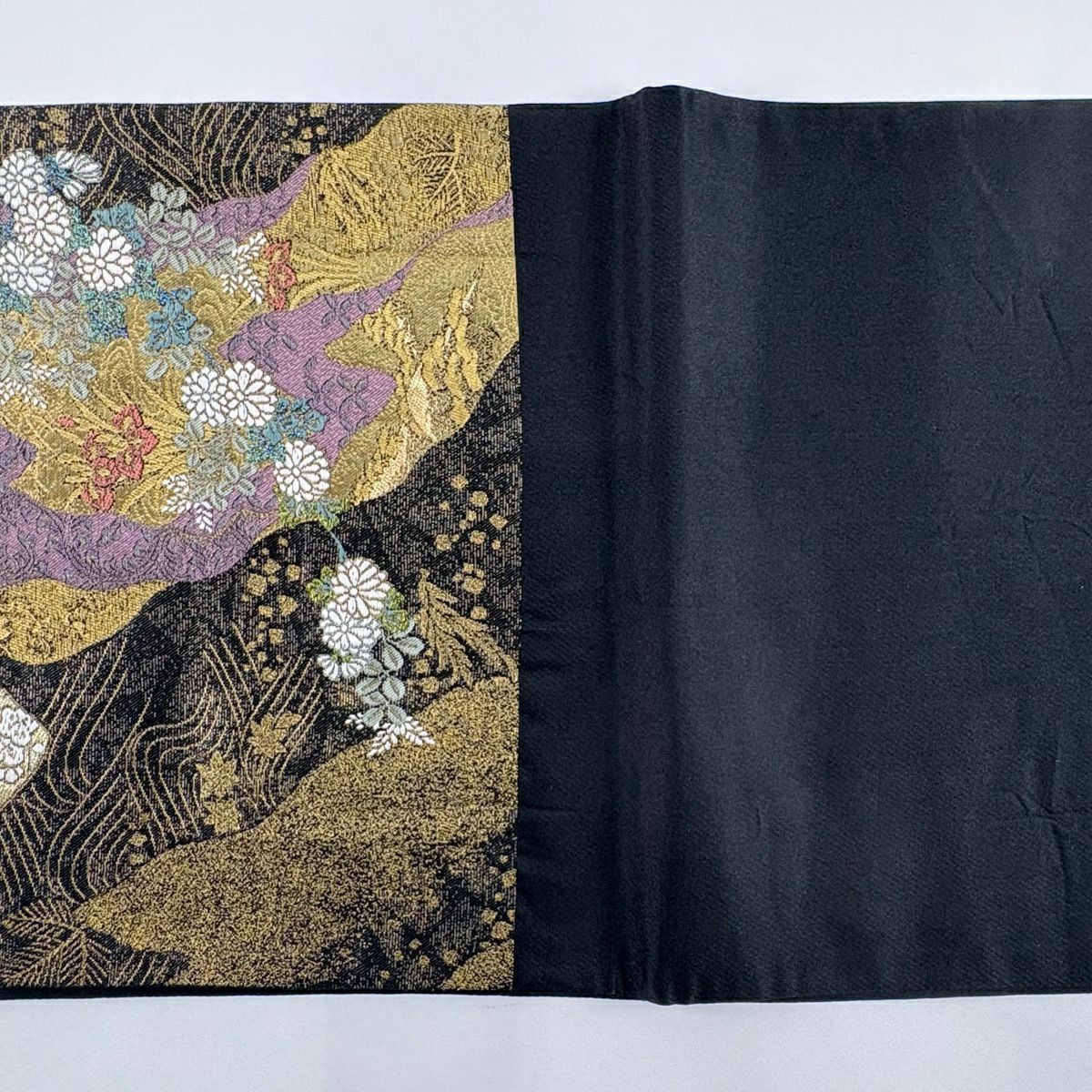 【美品】 袋帶 秀品級 扇子 草花紋 金糸 金金箔 黑 六通 純蠶絲