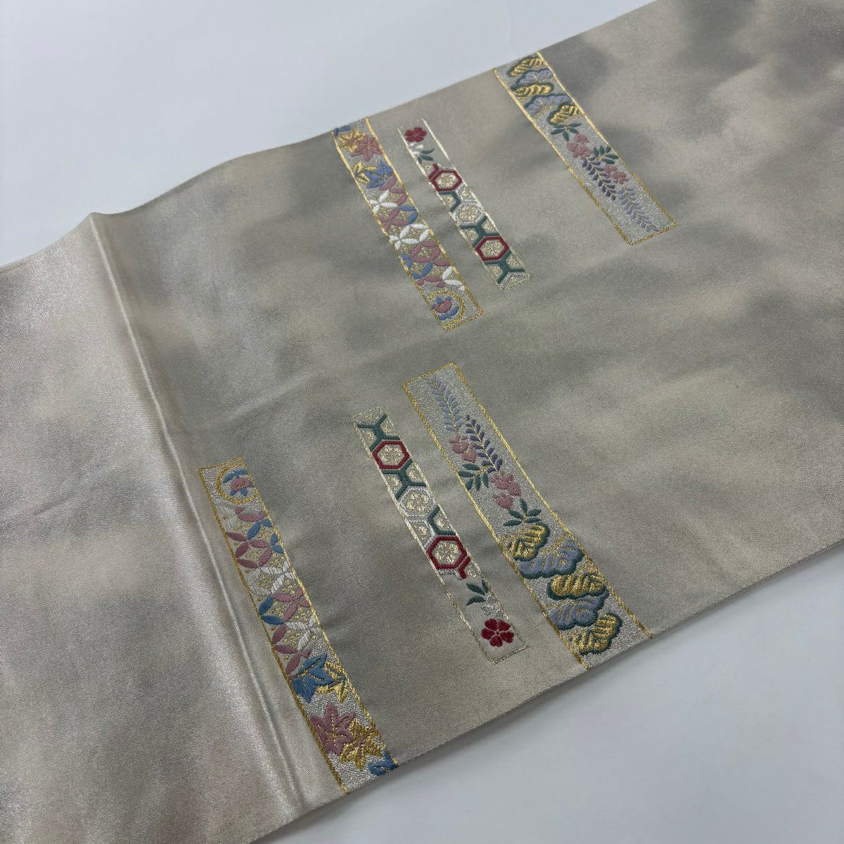 【美品】 袋帶 秀品級櫻花 七寶 金銀線 金金箔 灰白 六通 純蠶絲
