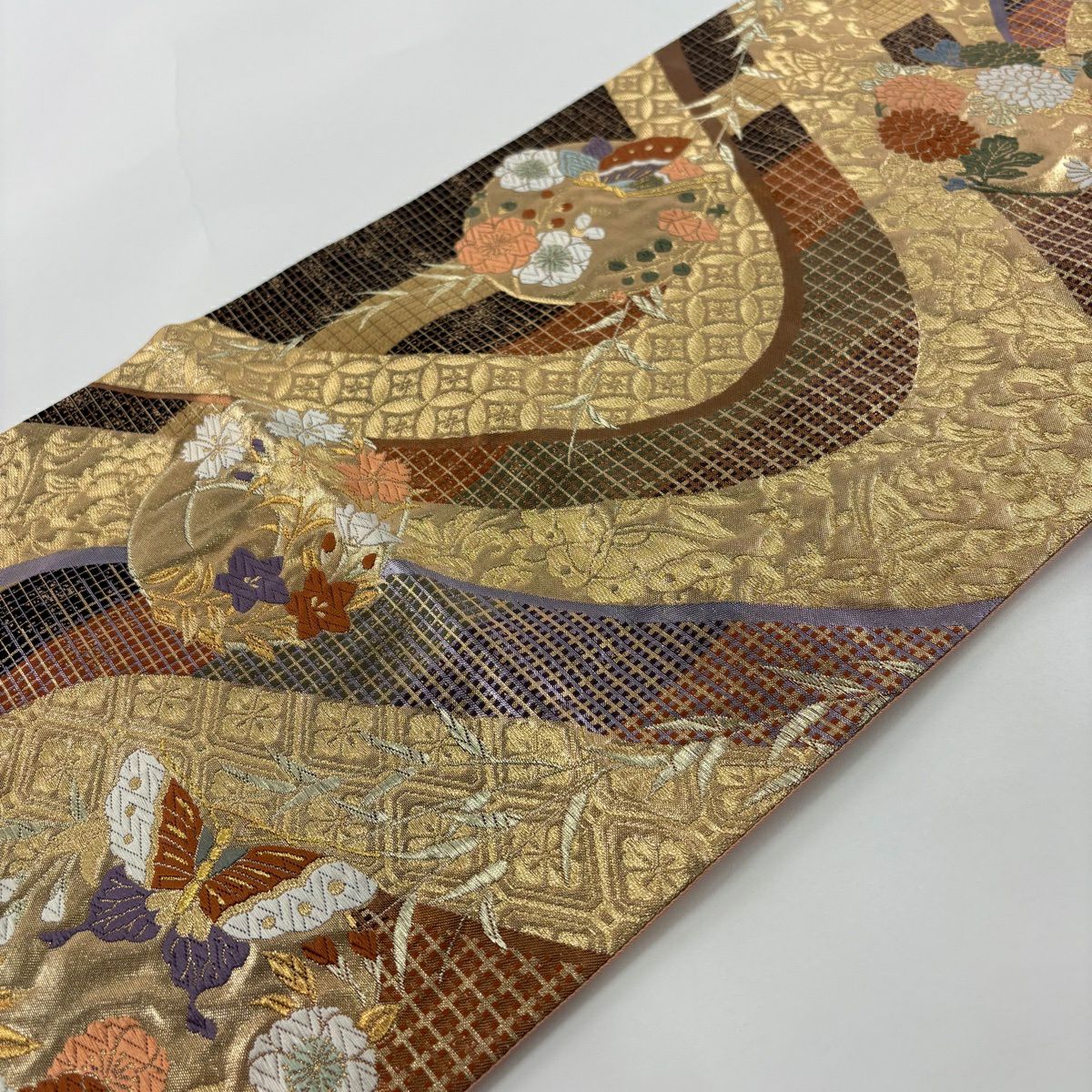 【美品】 袋帶 秀品級 振袖禮服禮服用 花丸紋 蝴蝶 金絲 唐織 金色 六通 純蠶絲