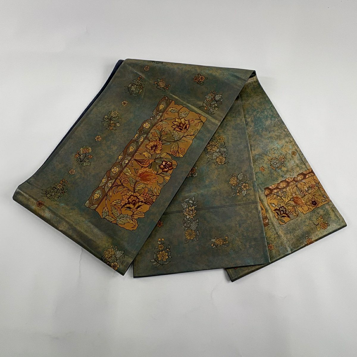 【美品】 袋帶 秀品級 花唐草紋 鳥 刺繡 金金箔 灰綠 六通 純蠶絲