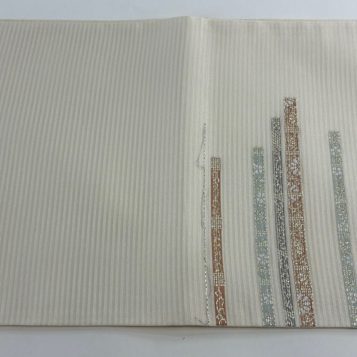 【美品】 袋帶 秀品級 夏帶 絽 縞 幾何學 金絲 奶油 六通 純蠶絲