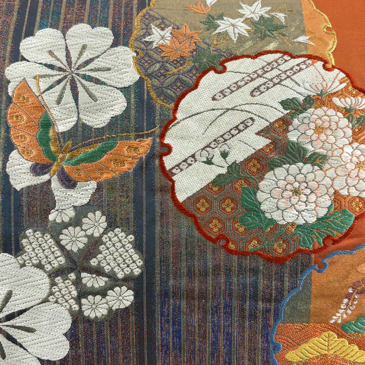 【美品】 袋帶 秀品級 雪輪 蝶 金糸 刺繡 橙色 六通 純蠶絲