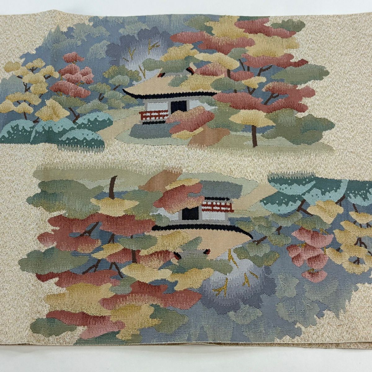 【美品】 袋帶 秀品級 建築 樹木 金絲 金金箔 米色 大鼓圖案 純蠶絲