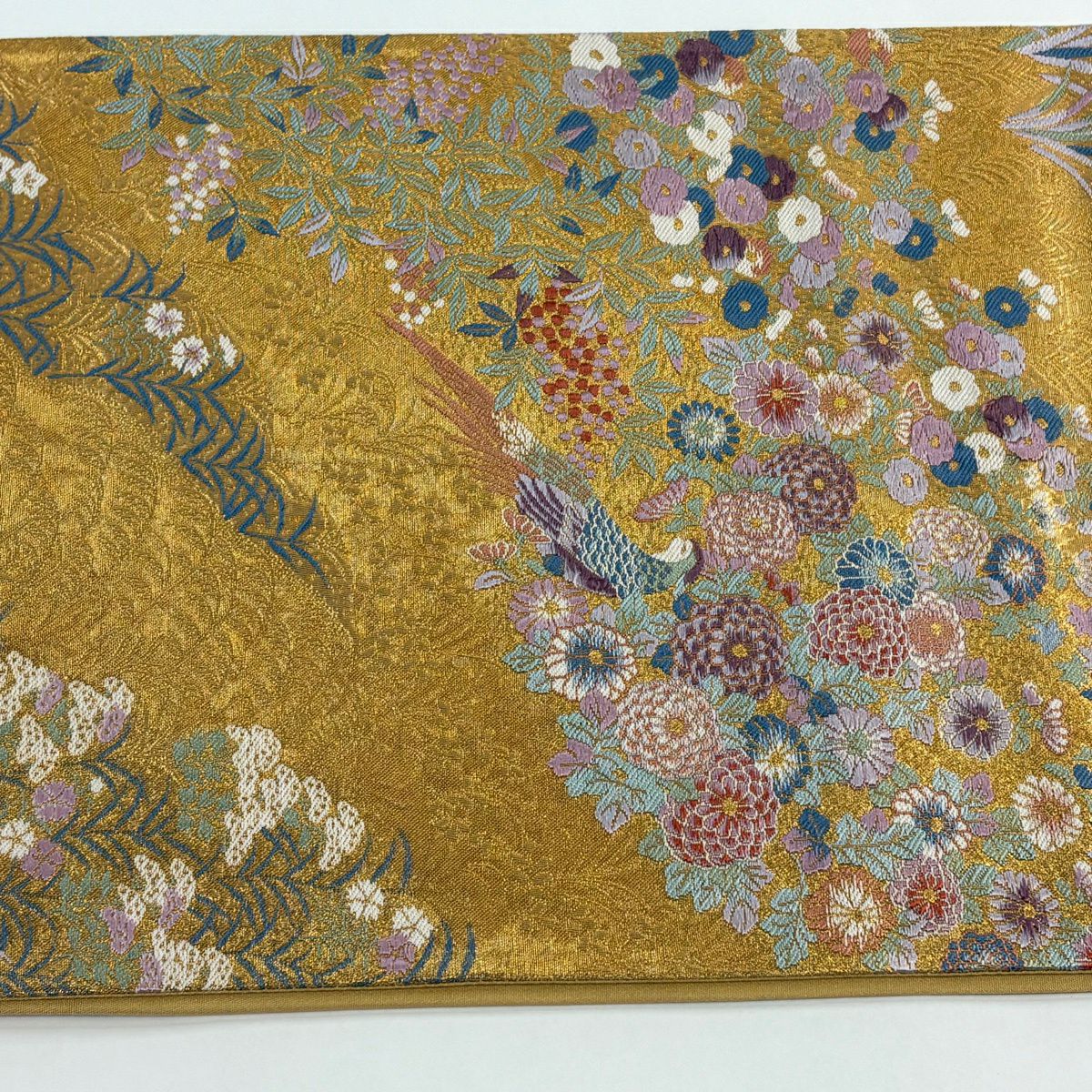 【美品】 袋帶 秀品級 孔雀 草花紋 金糸 金金箔 金色 六通 純蠶絲