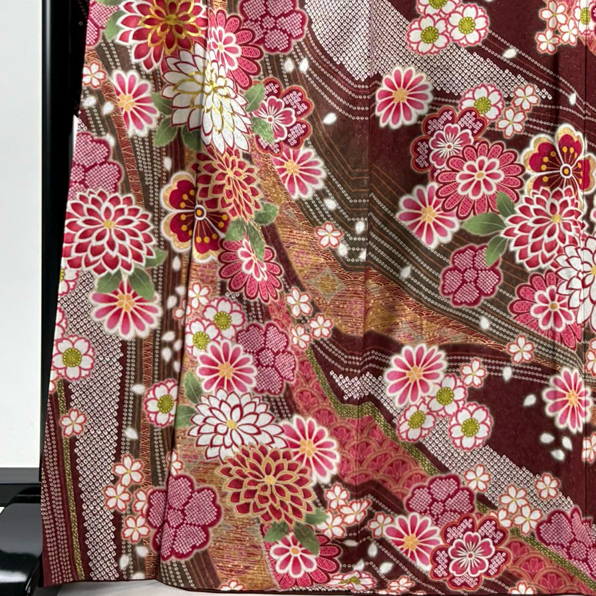 【美品】振袖禮服 身長168.5cm 袖長68cm L 雙層 菊花 疋田 金糸 銀通し 紅 純蠶絲 逸品級