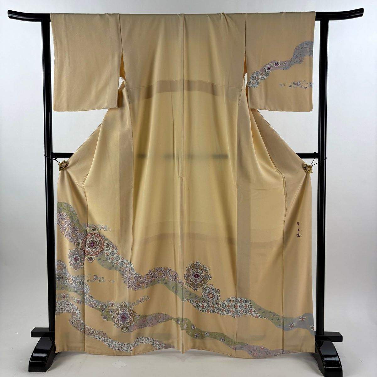 訪問服 身長167cm 袖長62cm S 雙層 帝王紫 落款あり 華紋 花唐草紋 刺繡 金絲 米色 純蠶絲 逸品級