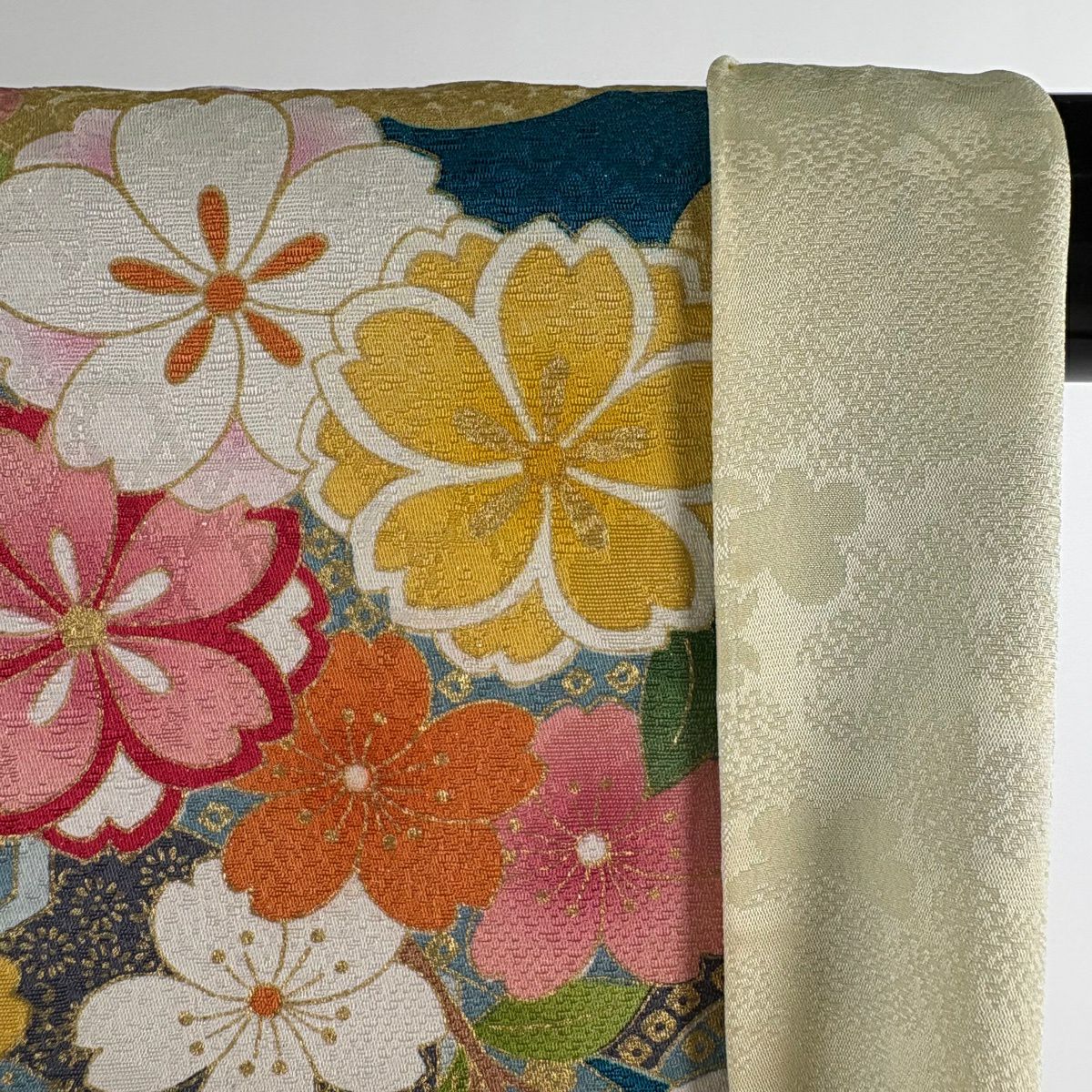 振袖禮服 身長164.5cm 袖長67cm M 雙層 草花紋紋 熨斗紋 銀通 金糸 青綠 純蠶絲 逸品級