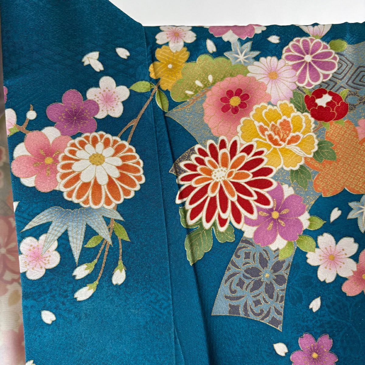 振袖禮服 身長171cm 袖長70cm L 雙層 草花紋紋 熨斗紋 銀通刺繡 青綠 純蠶絲 逸品級