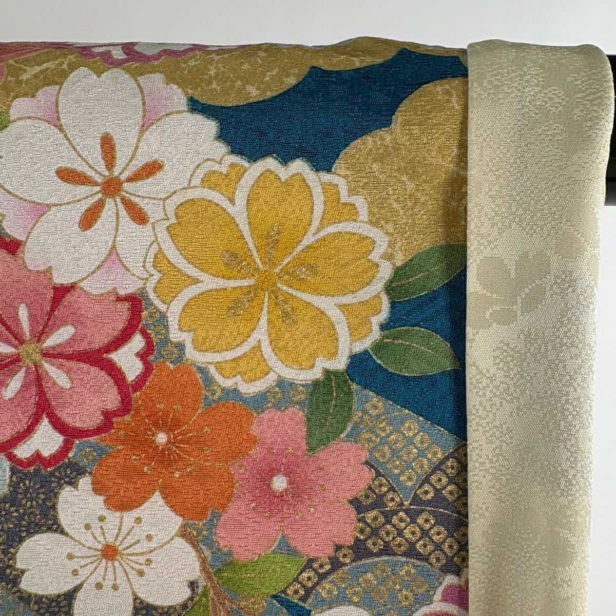 振袖禮服 身長171cm 袖長70cm L 雙層 草花紋紋 熨斗紋 銀通刺繡 青綠 純蠶絲 逸品級