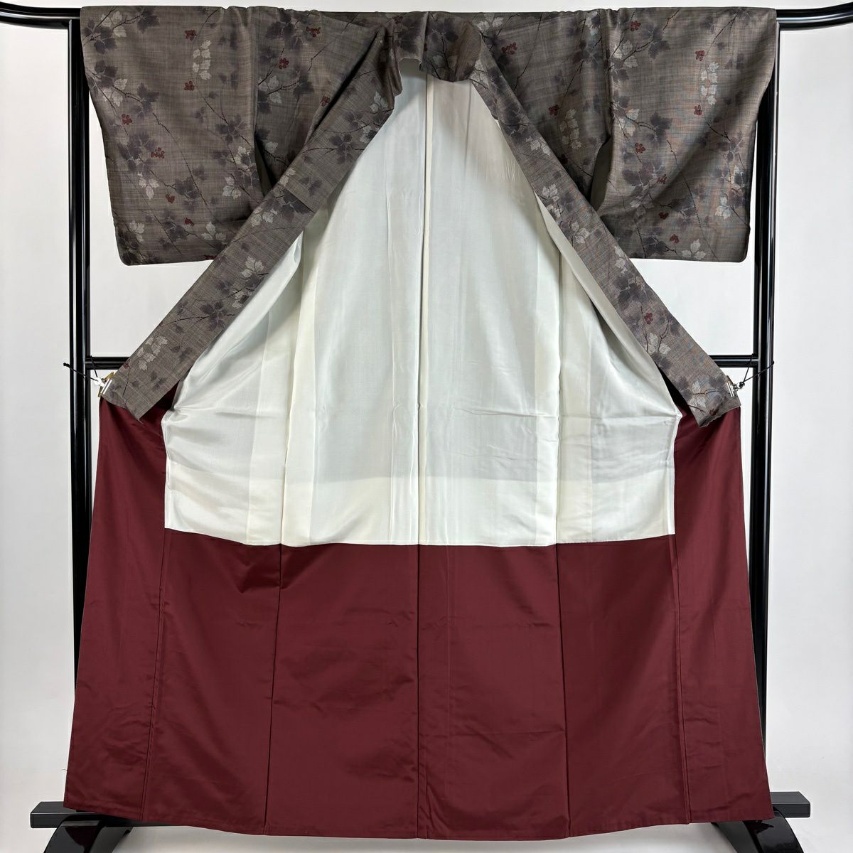 【美品】 大島紬織 身長164cm 袖長65.5cm M 雙層 純泥染 證書あり 枝花 灰茶 純蠶絲 秀品級