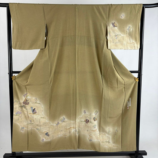 付下 身長152.5cm 袖長64cm M 雙層 樽本伊勢蔵 有落款 かるた 文字 金銀彩 漸變 黃土 純蠶絲 優品級 一個紋