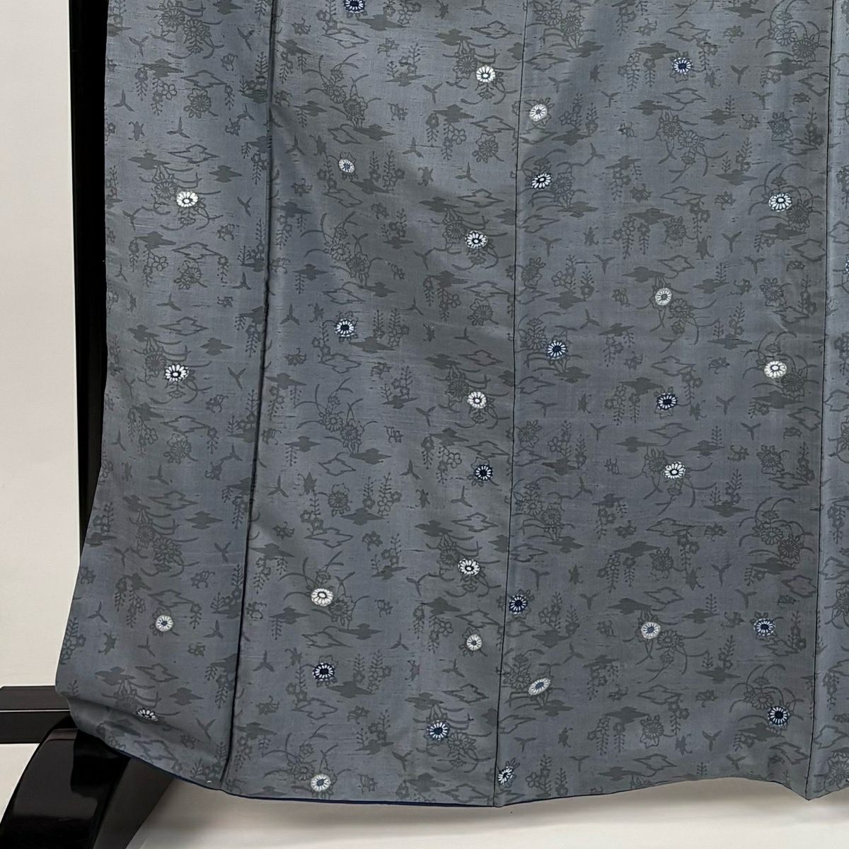 【美品】 小紋 身長168.5cm 袖長65.5cm M 雙層 菊花 草花紋紋 紬織織 青灰 純蠶絲 秀品級