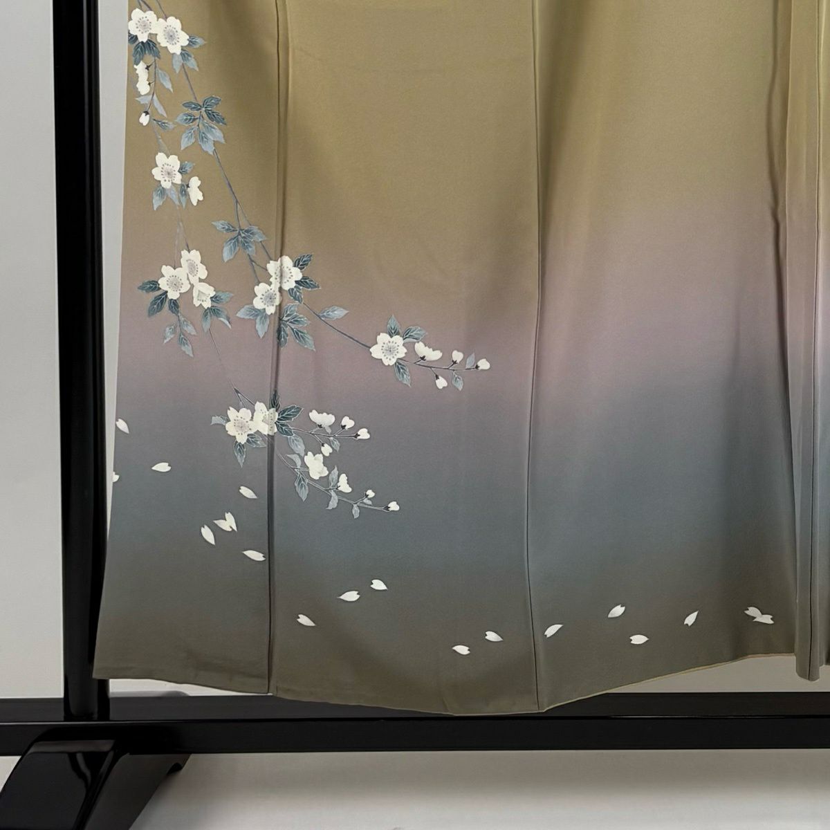 付下 身長153.5cm 袖長64.5cm M 雙層 落款有 櫻花花瓣 染分 漸層 灰綠 純蠶絲 優品級