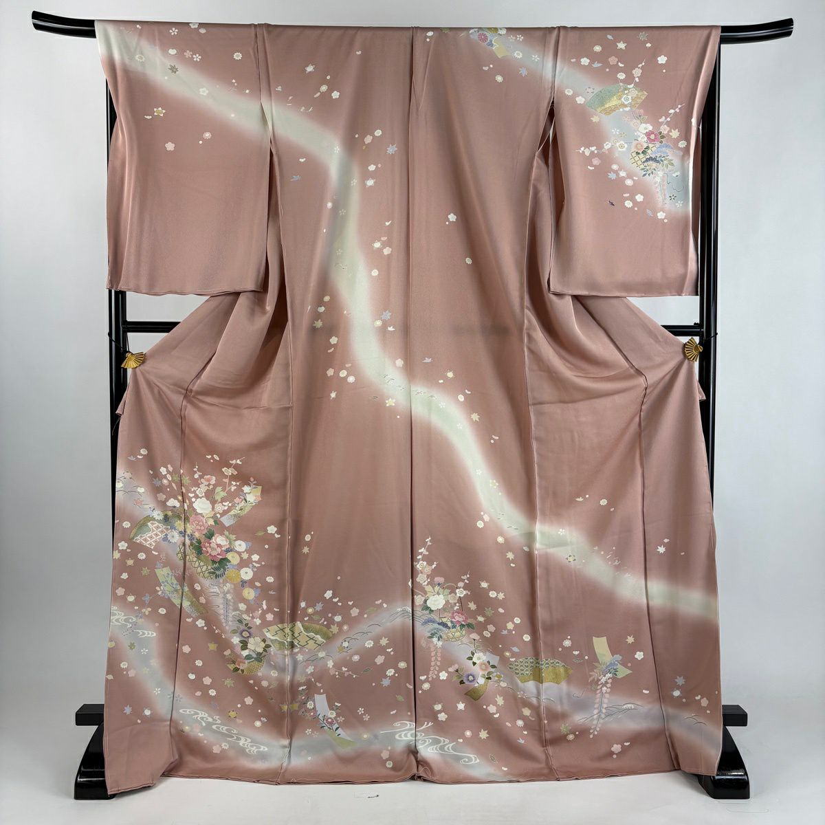 訪問服 身長175cm 袖長69cm L 未仕立 雜花 扇子面 金絲 金銀彩 粉紅 純蠶絲 優品級