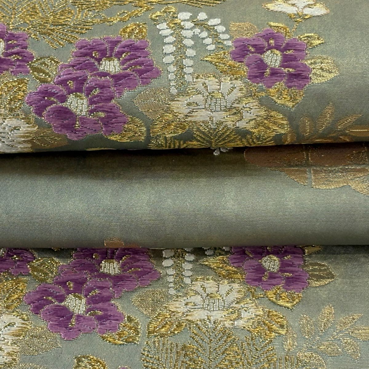 【美品】 袋帶 逸品級 じゅらく 落款あり 帝王紫 菊花 雲文 金糸 金金箔 薄綠 六通 純蠶絲
