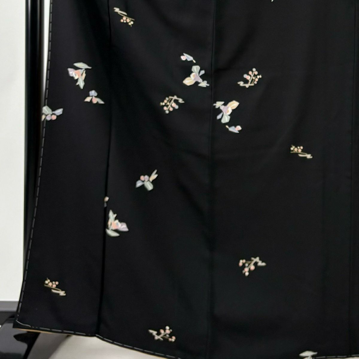 【美品】 小紋 身長167cm 袖長65.5cm M 雙層 名古屋帶套裝 草花紋紋 金彩裝飾 黑 純蠶絲 秀品級