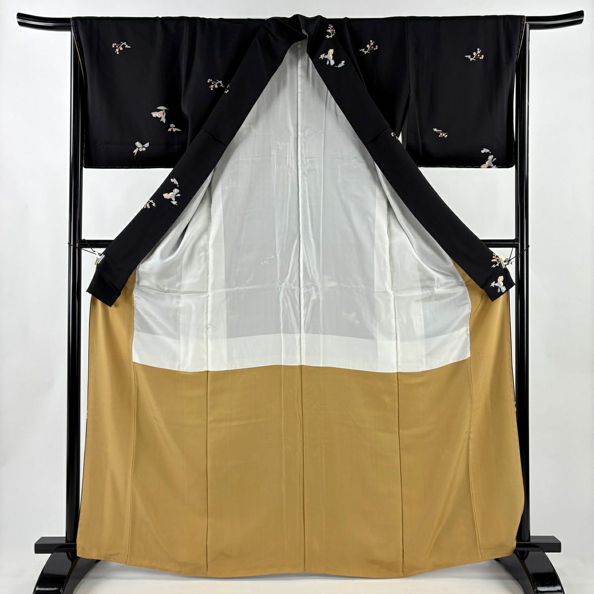【美品】 小紋 身長167cm 袖長65.5cm M 雙層 名古屋帶套裝 草花紋紋 金彩裝飾 黑 純蠶絲 秀品級