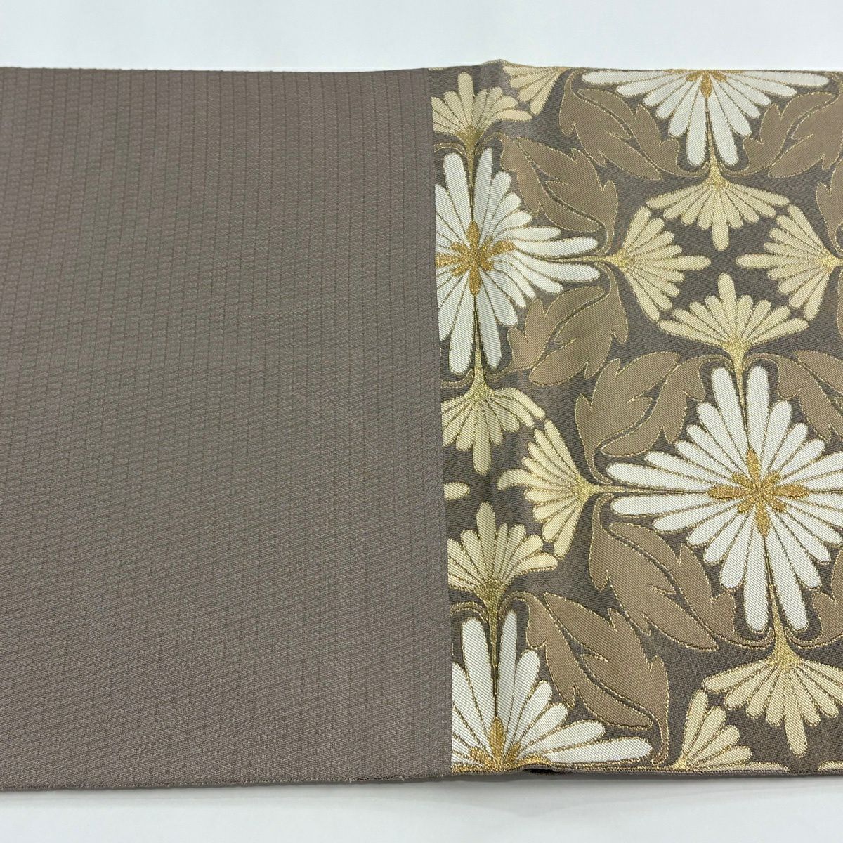 【美品】 袋帶 逸品級 人間國寶 北村武資 落款あり 菊花 金絲 灰茶 六通 純蠶絲