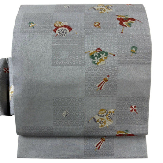 【美品】 名古屋帶 名品級 風車 独樂 灰色 純蠶絲