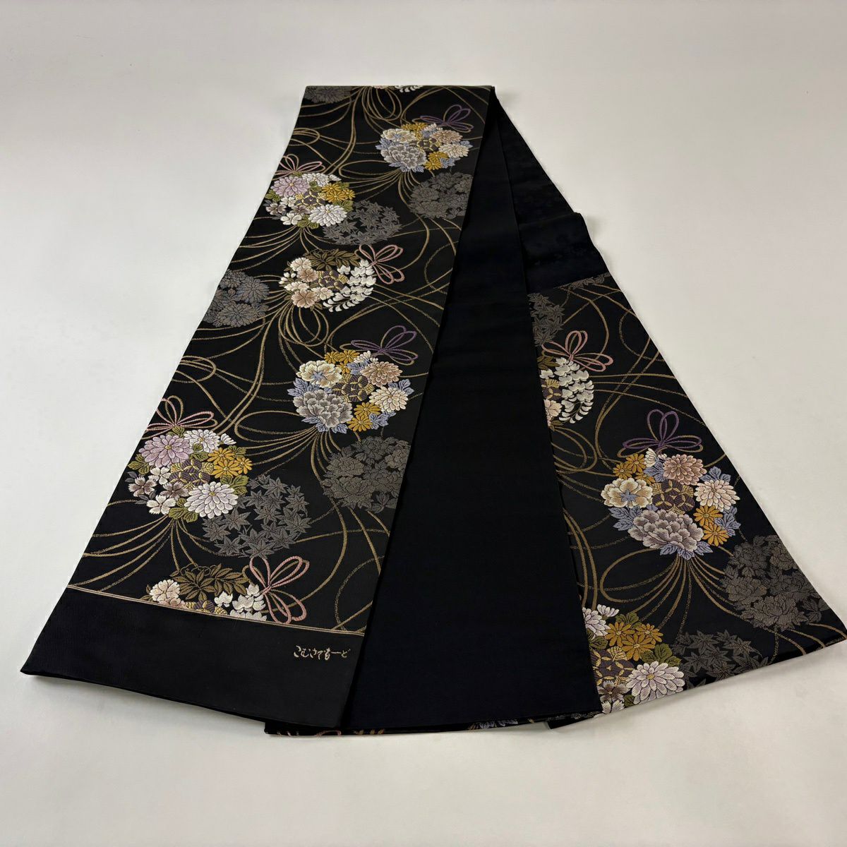 【美品】 袋帶 名品級 有落款 有證書 花束 蝴蝶結 金絲 黑 六通 純蠶絲