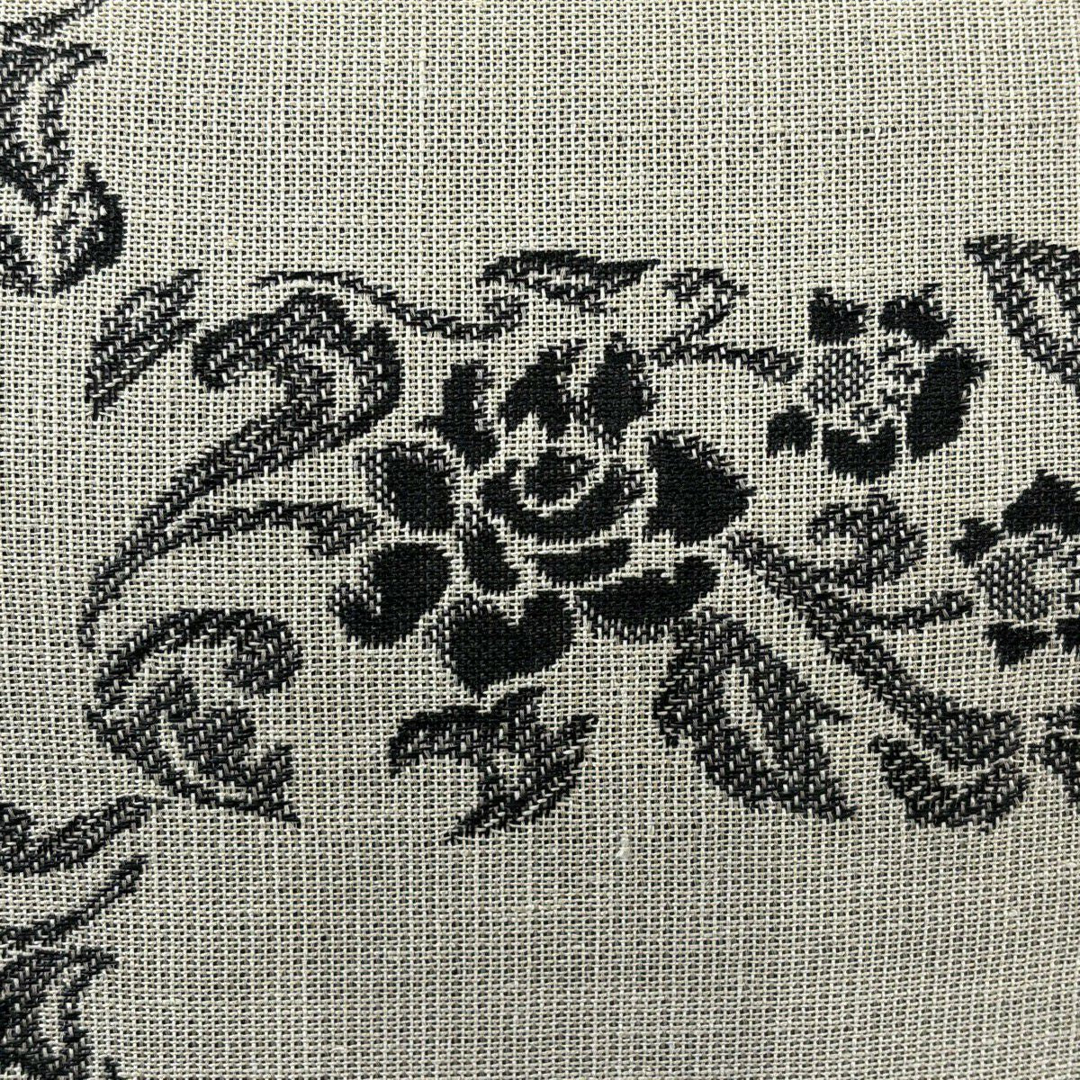 【美品】 名古屋帶 名品級 八寸名古屋帶 松樹葉仕立 花唐草紋 米色 純蠶絲