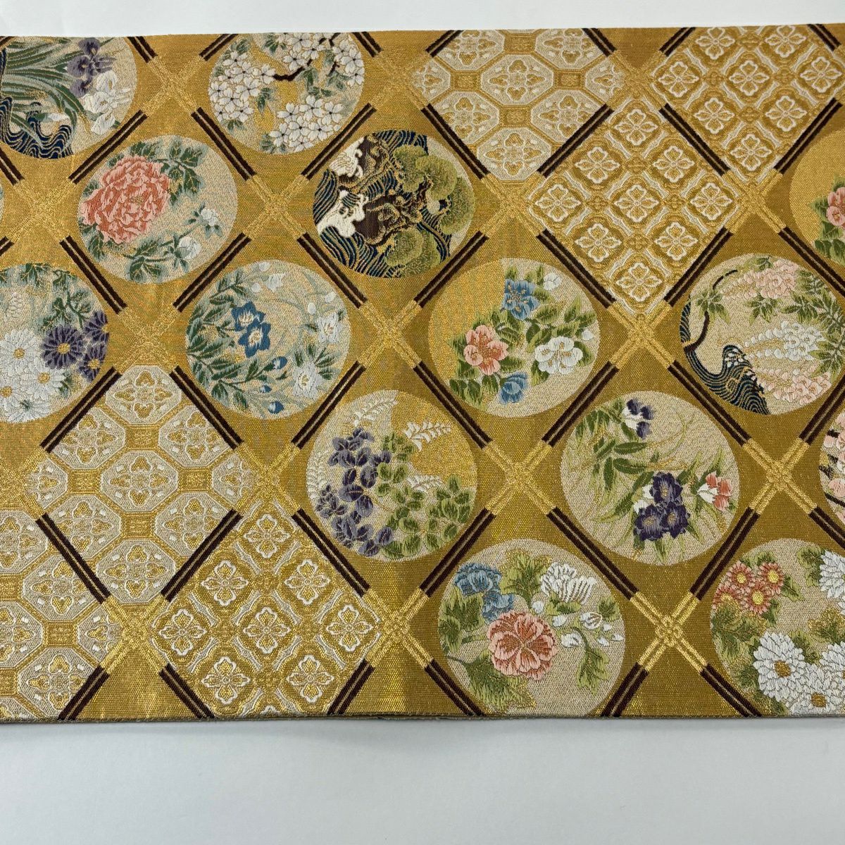 【美品】 袋帶 名品級 鈴乃屋 菱天井 草花紋 金糸 金金箔 金色 六通 純蠶絲