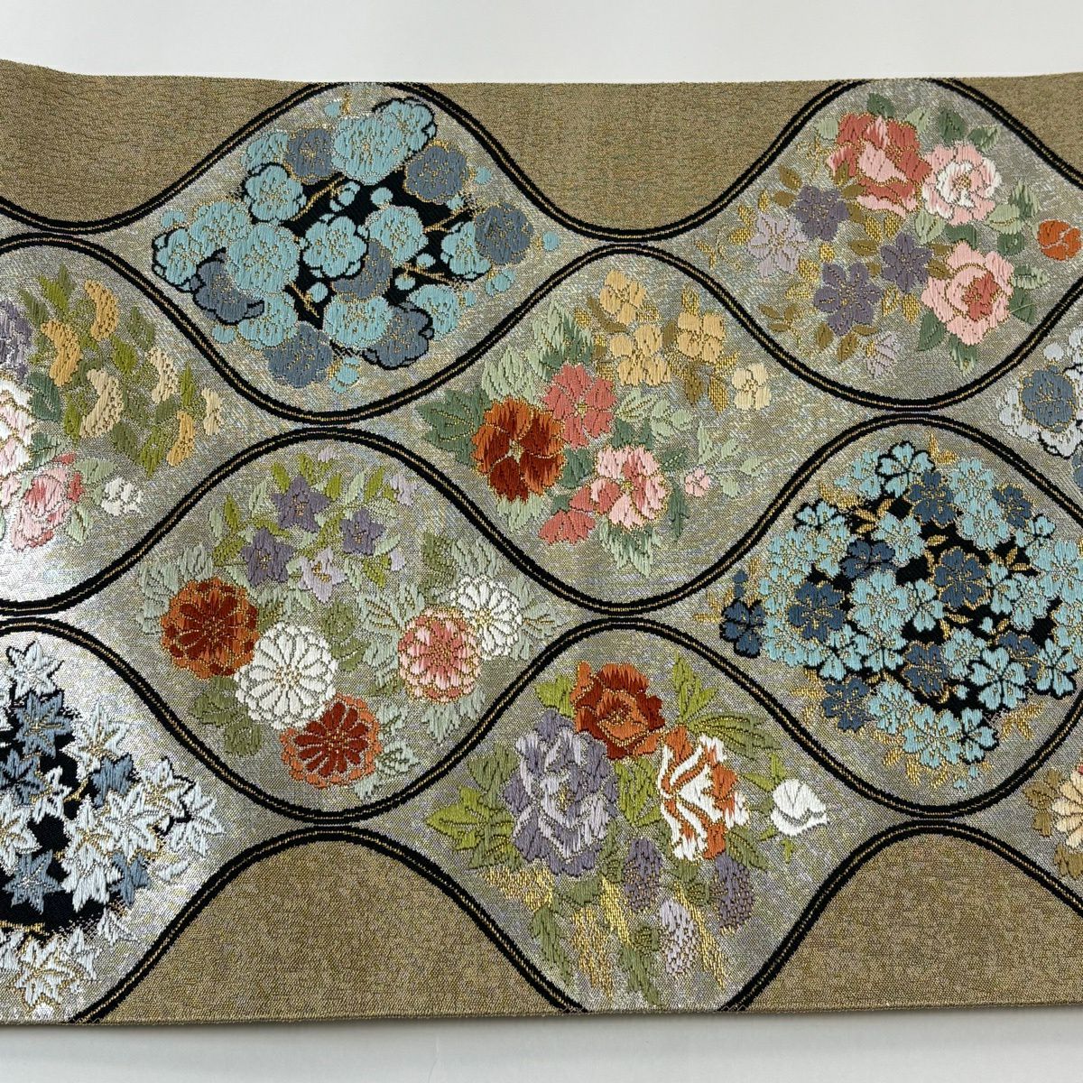 【美品】 袋帶 名品級 草花紋紋 梅花 金絲 金金箔 銀 六通 純蠶絲