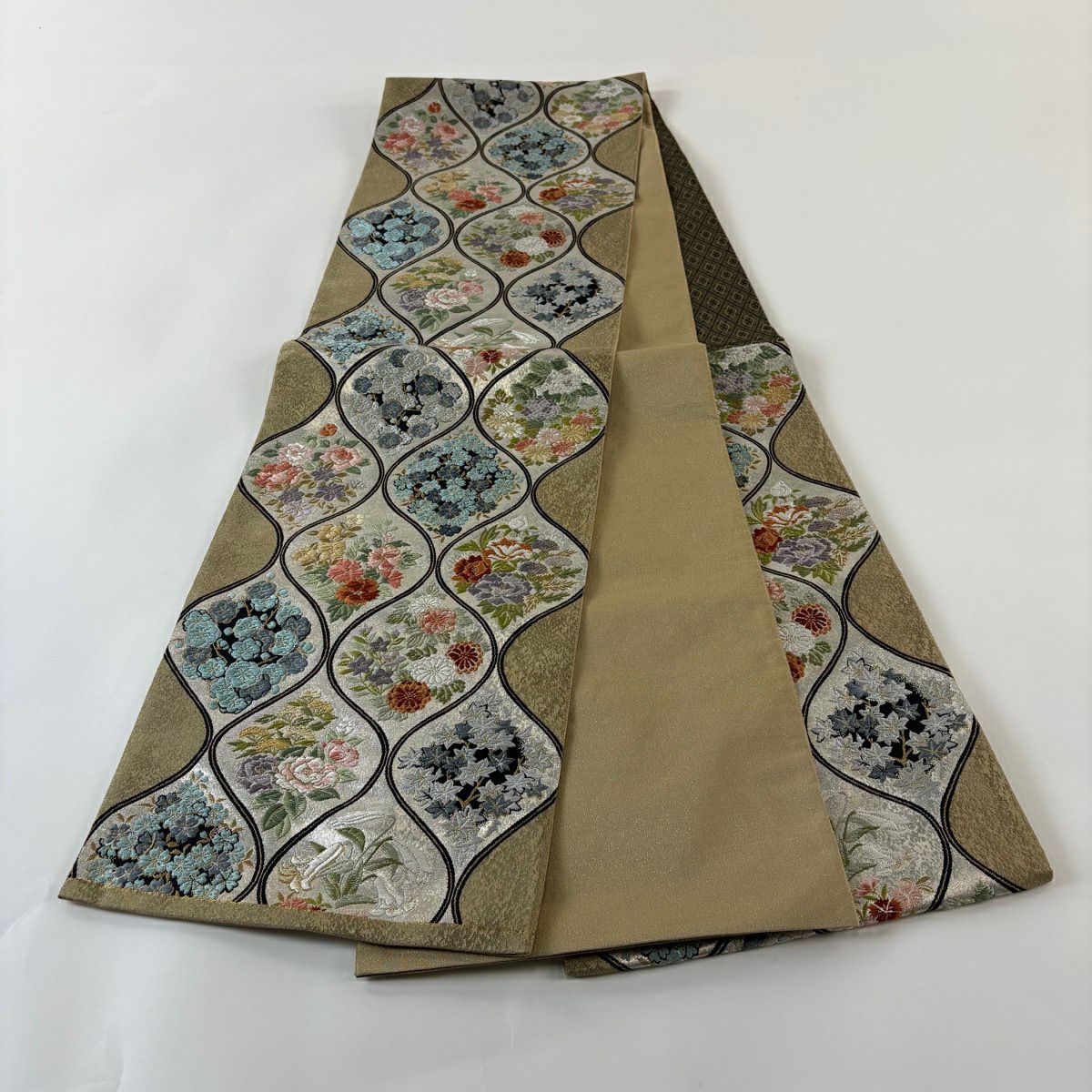 【美品】 袋帶 名品級 草花紋紋 梅花 金絲 金金箔 銀 六通 純蠶絲